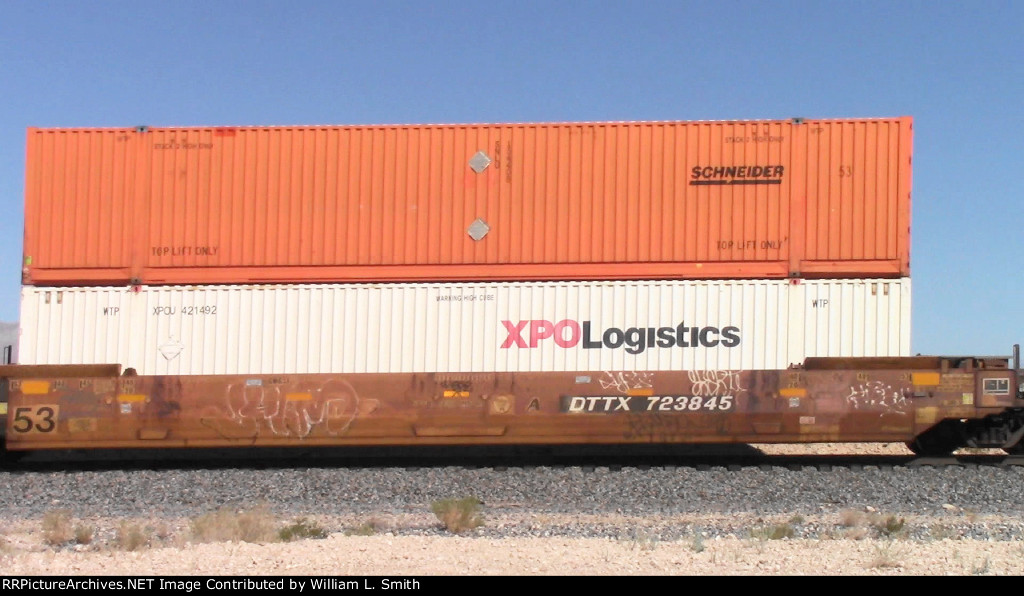 WB Unit Container Frt at Erie NV -111